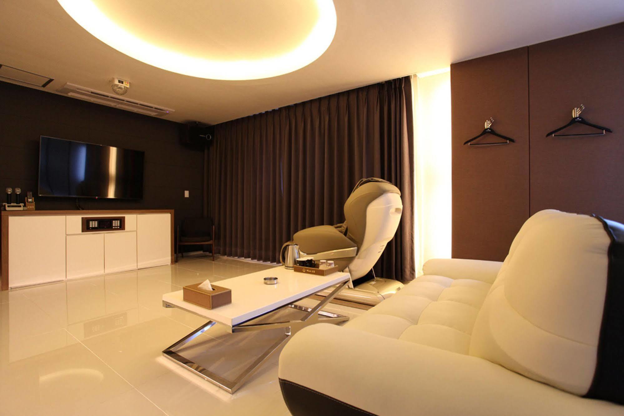 Drive In Hotel Tiamo Pocheon Ngoại thất bức ảnh