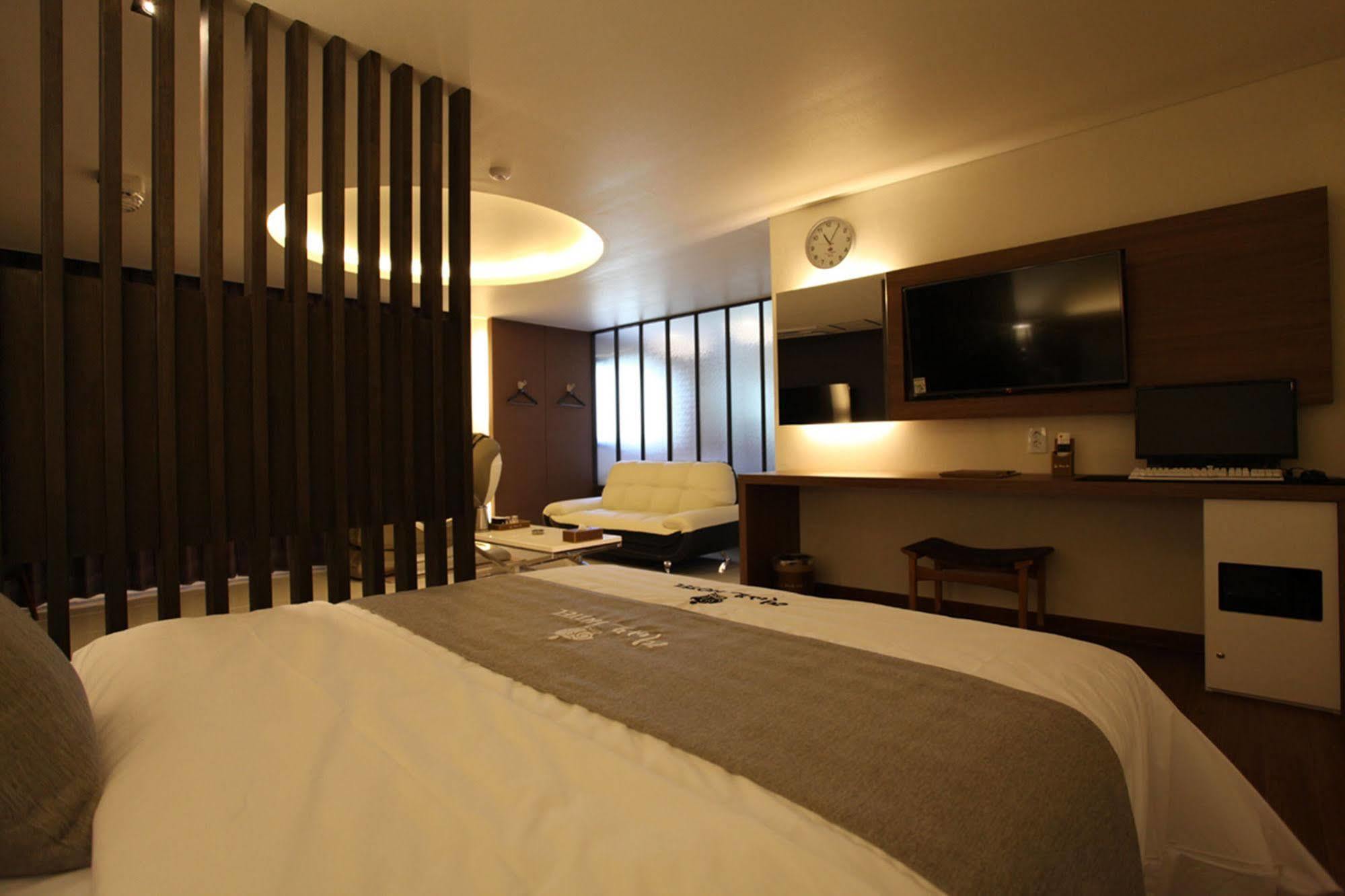 Drive In Hotel Tiamo Pocheon Ngoại thất bức ảnh