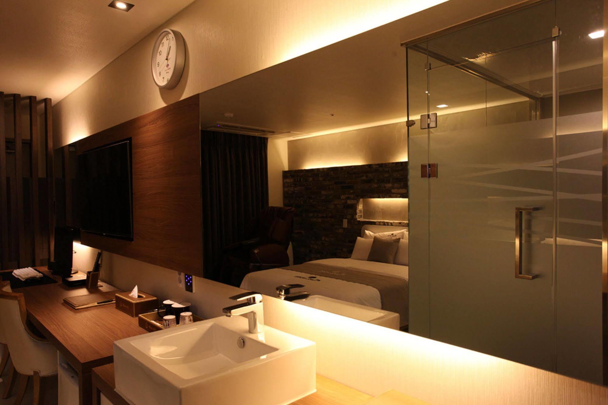 Drive In Hotel Tiamo Pocheon Ngoại thất bức ảnh